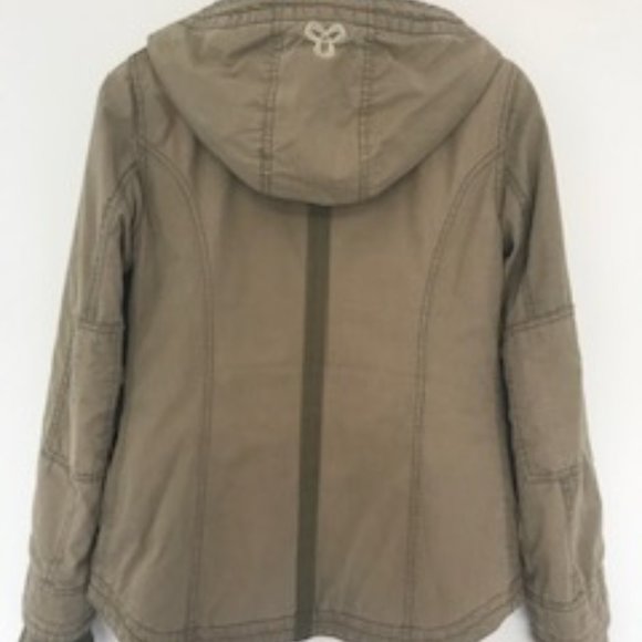 TNA Jacket - Picture 4 of 7